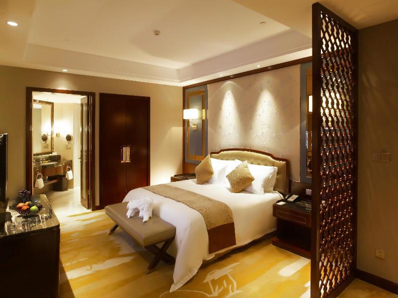 Haili New Century Grand Hotel Haiyan Haiyan  Exterior photo