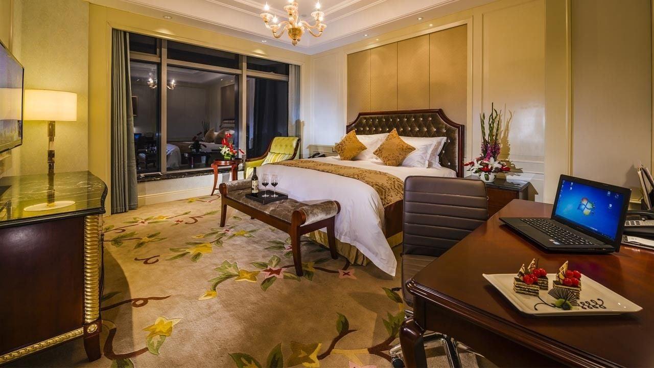 Haili New Century Grand Hotel Haiyan Haiyan  Exterior photo