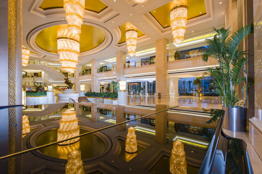 Haili New Century Grand Hotel Haiyan Haiyan  Exterior photo