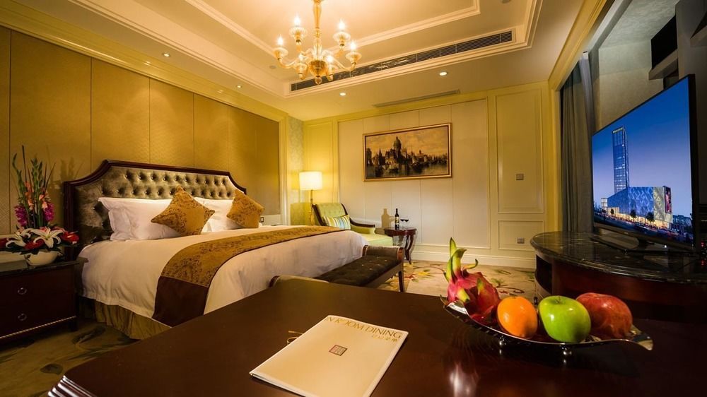 Haili New Century Grand Hotel Haiyan Haiyan  Exterior photo